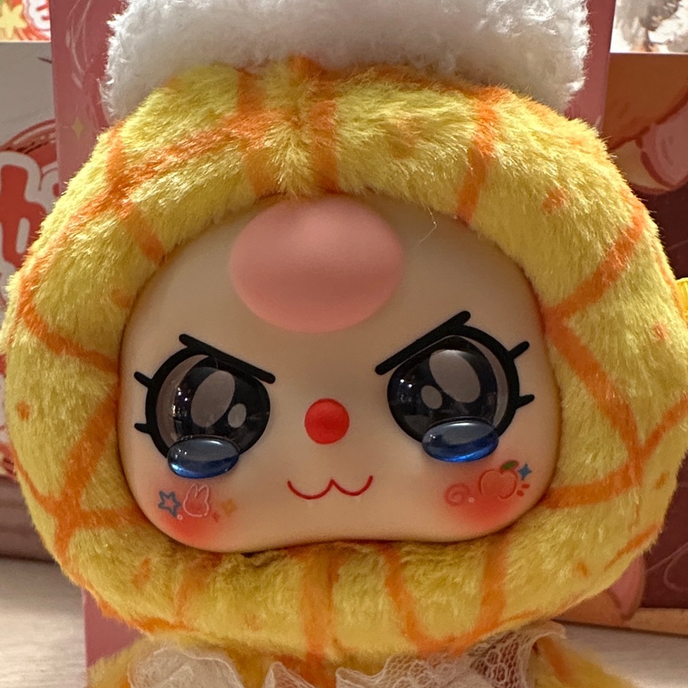 BABY THREE | Professional Dreamer Pineapple Clown Pendant with Rare Cry Eyes